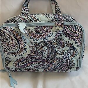 Vera Bradley Paisley Quilted Women's Ultimate Travel Case. NWT